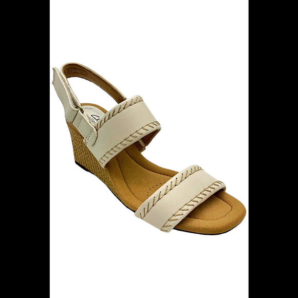 Clarks Collection Women's Kyarra Rose Nubuck Wedge Sandal White - Medium - Picture 1 of 3